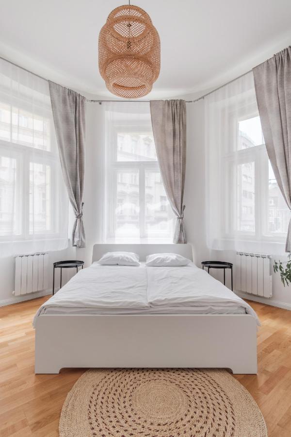 Luminous Apartment For 2 Near Wenceslas Square By Prague Days Exteriér fotografie